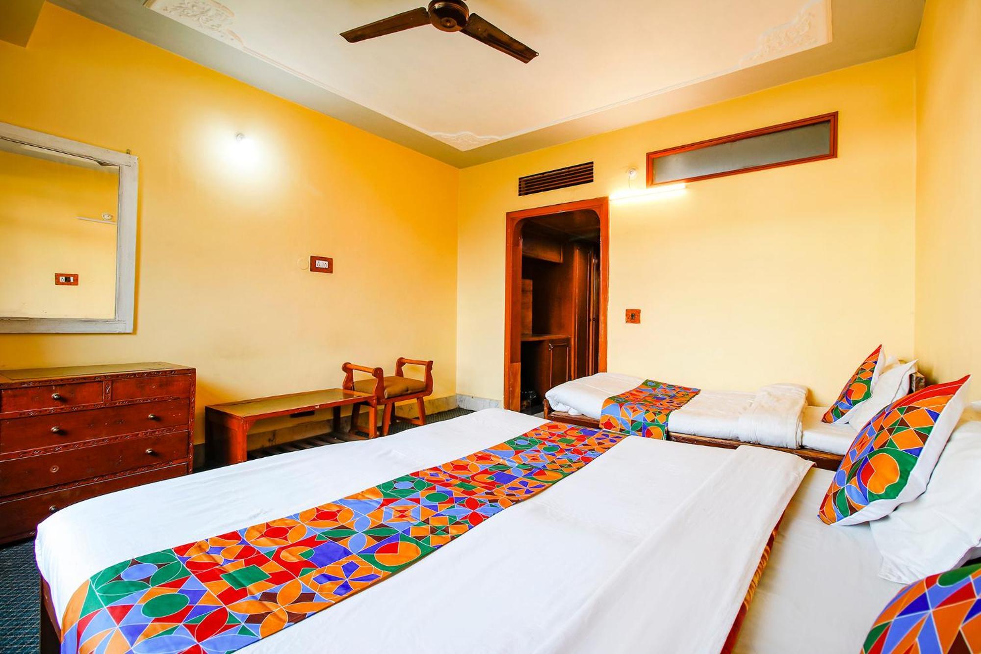 Fabhotel Kashmir Hilltown Durgjan Exterior photo