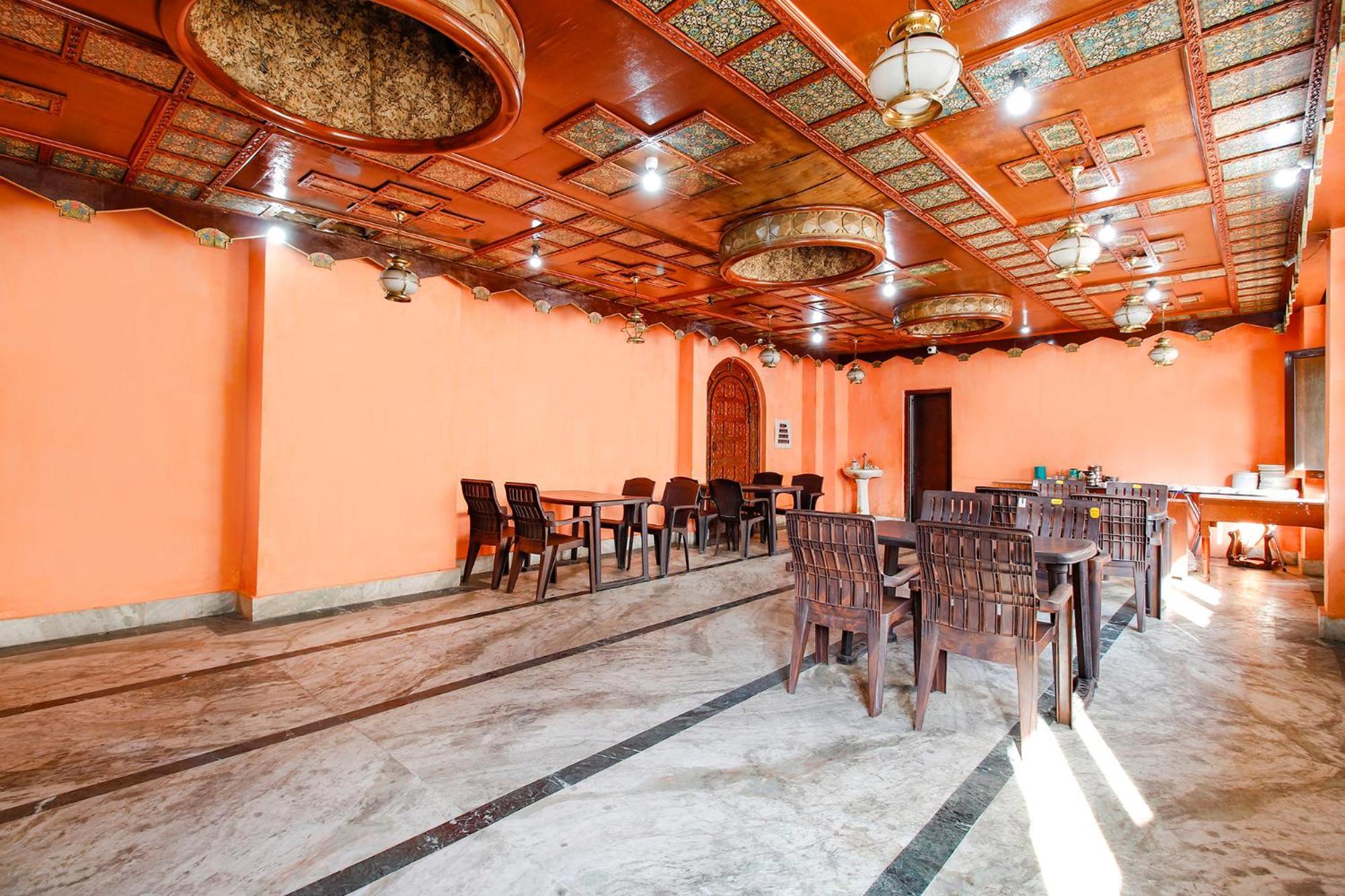 Fabhotel Kashmir Hilltown Durgjan Exterior photo